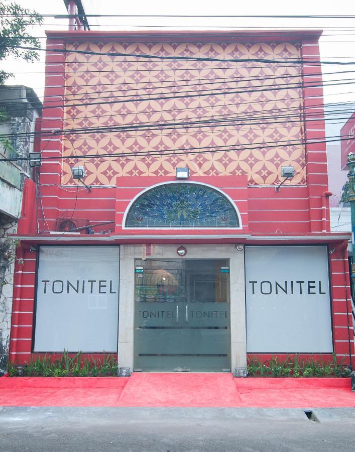 Tonitel Hotel Malioboro Yogyakarta Exterior foto