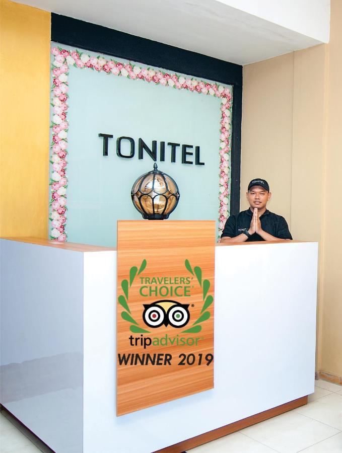 Tonitel Hotel Malioboro Yogyakarta Exterior foto